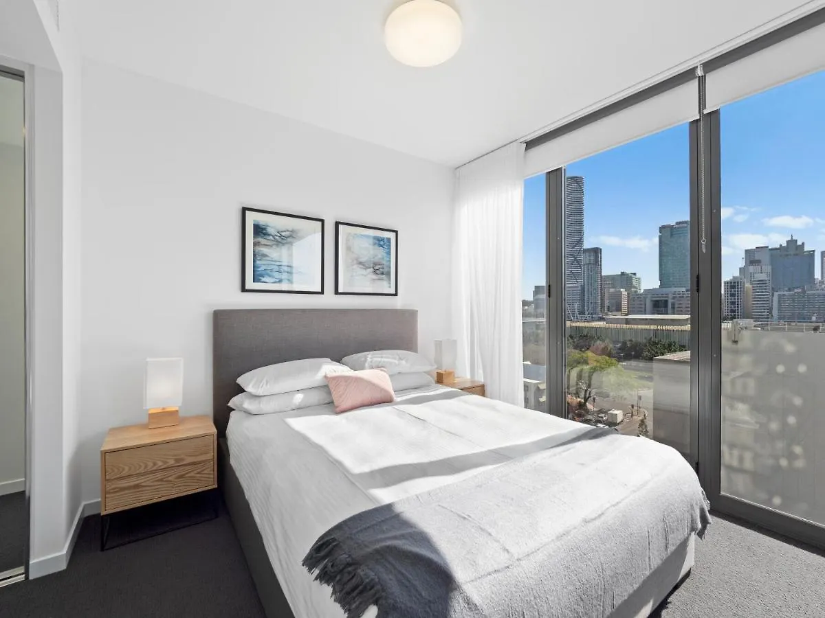 Lucid Living Brisbane Aparthotel