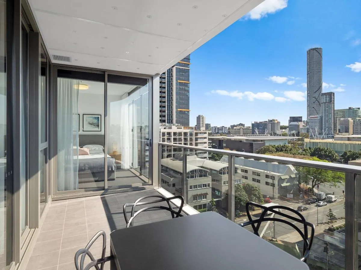 Lucid Living Brisbane Aparthotel